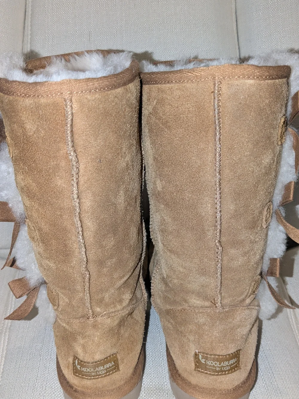 Women’s Kookaburra UGGs Victoria Tall Boots With Bows Brown Color Fur Inside - Picture 5 of 7